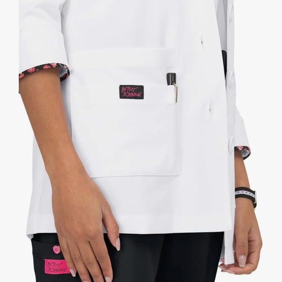BETSEY JOHNSON White Laboratory Coat Women’s Size Medium EUC - Picture 3 of 3
